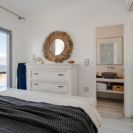 Anamnesia, Stelida Naxos Villa